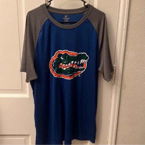 GRAPHIC SHIRT - Picture 1 of 2